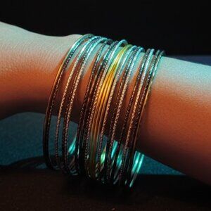 Bangle Bracelets - 27 Assorted Gold/Silver/Black Toned